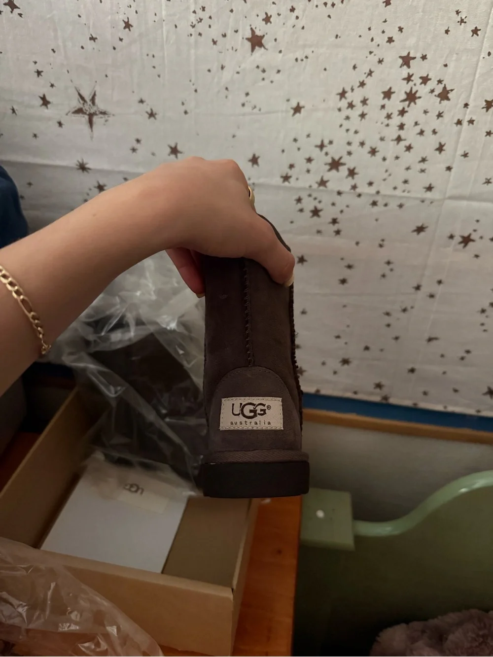 UGG TODDLER Classic Boot in Chocolate Brown - 10 USA New in Box